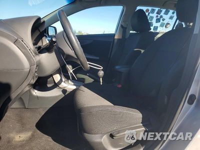 Zdjęcie 7 z 12 samochodu: 2013 TOYOTA COROLLA S VIN:2T1BU4EEXDC024567 - miniatura