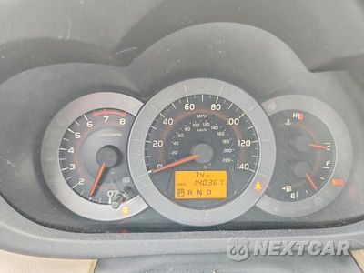 Zdjęcie 9 z 13 samochodu: 2010 TOYOTA RAV4 BASE VIN:JTMJF4DV1A5021699 - miniatura