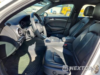 Zdjęcie 7 z 12 samochodu: 2019 AUDI A3 PREMIUM VIN:WAUBEGFF8KA089292 - miniatura