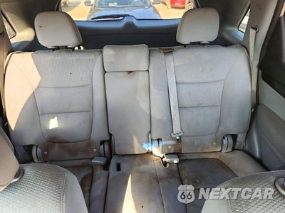 Zdjęcie 10 z 13 samochodu: 2011 KIA SORENTO LX VIN:5XYKT4A13BG038852 - miniatura