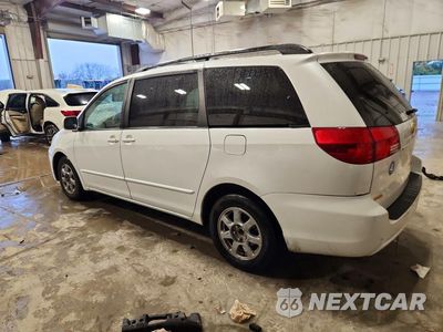 Drugie zdjęcie samochodu z przodu: 2004 TOYOTA SIENNA XLE 7 PASSENGER VIN:5TDZA22C54S065825 - miniatura