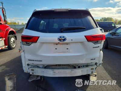 Zdjęcie 6 z 12 samochodu: 2019 TOYOTA HIGHLANDER HYBRID XLE VIN:5TDJGRFH0KS066923 - miniatura