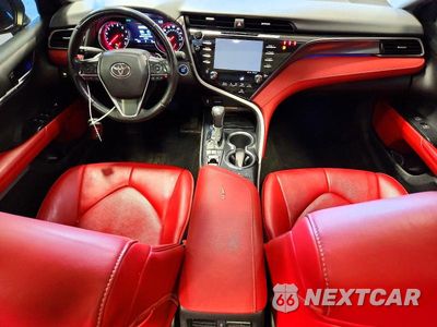 Zdjęcie 8 z 12 samochodu: 2020 TOYOTA CAMRY XSE VIN:4T1K61BK4LU015511 - miniatura
