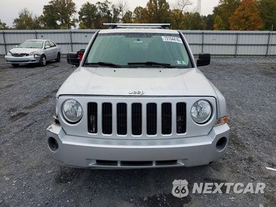Piąte zdjęcie samochodu w środku: 2010 JEEP PATRIOT SPORT VIN:1J4NF2GB4AD500559 - miniatura