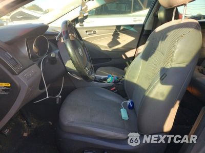 Zdjęcie 7 z 12 samochodu: 2012 HYUNDAI SONATA SE VIN:5NPEC4AC3CH396137 - miniatura