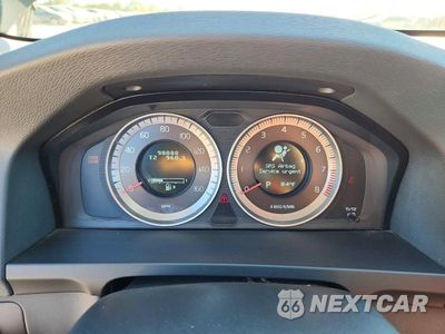 Zdjęcie 9 z 12 samochodu: 2012 VOLVO S60 T6 VIN:YV1902FH8C2140400 - miniatura