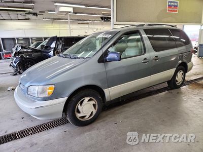 1999 TOYOTA SIENNA 4T3ZF13C9XU098937 - główne zdjęcie licytacji z USA - miniatura