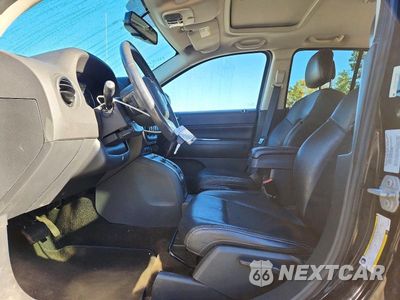 Zdjęcie 7 z 13 samochodu: 2016 JEEP COMPASS LATITUDE VIN:1C4NJDEB8GD542096 - miniatura