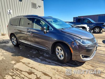 Czwarte zdjęcie samochodu z boku: 2017 CHRYSLER PACIFICA TOURING L PLUS VIN:2C4RC1EG0HR851145 - miniatura