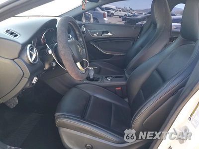 Zdjęcie 7 z 13 samochodu: 2018 MERCEDES-BENZ CLA 250 VIN:WDDSJ4EB1JN517342 - miniatura