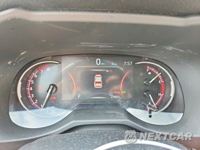 Zdjęcie 9 z 13 samochodu: 2025 TOYOTA RAV4 XLE VIN:2T3P1RFV5SW576054 - miniatura