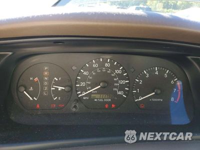 Zdjęcie 9 z 12 samochodu: 2000 TOYOTA CAMRY LE VIN:JT2BG22KXY0525294 - miniatura