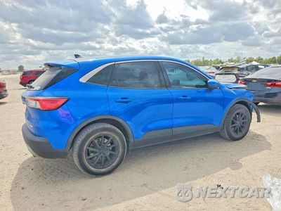 Trzecie zdjęcie samochodu z tyłu: 2020 FORD ESCAPE SE VIN:1FMCU0G61LUB02301 - miniatura