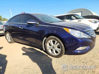 Czwarte zdjęcie samochodu z boku: 2013 HYUNDAI SONATA LIMITED VIN:5NPEC4ACXDH598314 - miniatura