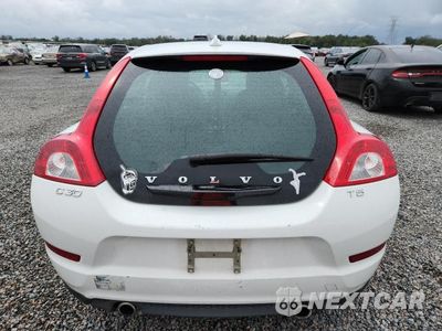 Zdjęcie 6 z 12 samochodu: 2013 VOLVO C30 T5 VIN:YV1672MK7D2304735 - miniatura