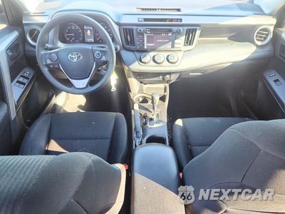 Zdjęcie 8 z 13 samochodu: 2017 TOYOTA RAV4 LE VIN:2T3ZFREV6HW376353 - miniatura