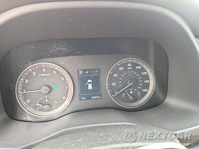 Zdjęcie 9 z 13 samochodu: 2016 HYUNDAI TUCSON SE VIN:KM8J33A47GU212049 - miniatura