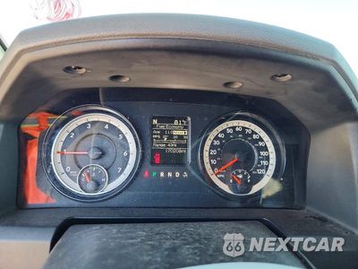 Zdjęcie 9 z 12 samochodu: 2015 RAM 3500 SLT VIN:3C63R3HT6FG644147 - miniatura