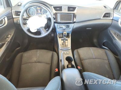 Zdjęcie 8 z 12 samochodu: 2019 NISSAN SENTRA SR VIN:3N1AB7AP2KY284990 - miniatura