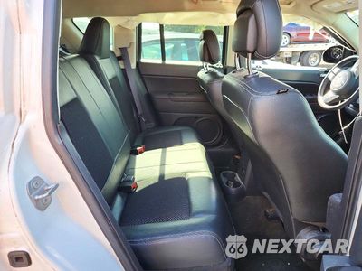 Zdjęcie 11 z 13 samochodu: 2017 JEEP COMPASS SPORT VIN:1C4NJCBA3HD170867 - miniatura