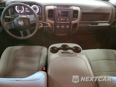 Zdjęcie 8 z 12 samochodu: 2019 RAM 1500 CLASSIC TRADESMAN VIN:1C6RR6FG5KS609166 - miniatura