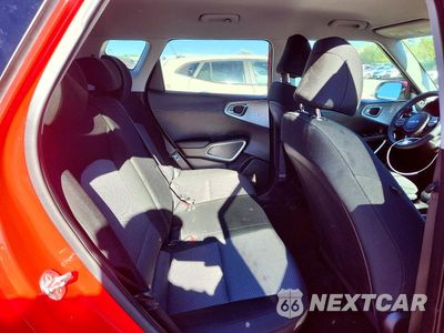 Zdjęcie 10 z 13 samochodu: 2023 KIA SOUL LX VIN:KNDJ23AU0P7188859 - miniatura