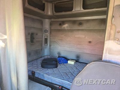 Zdjęcie 10 z 12 samochodu: 2007 FREIGHTLINER COLUMBIA 120 SEMI TRUCK VIN:1FUJA6CK07LV80028 - miniatura