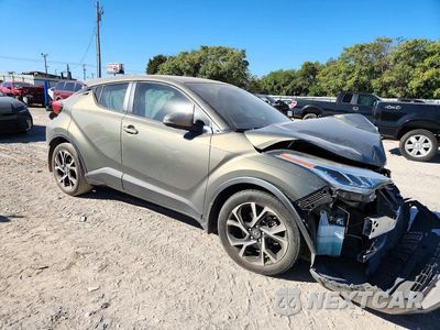 Czwarte zdjęcie samochodu z boku: 2021 TOYOTA C-HR XLE VIN:JTNKHMBX6M1098059 - miniatura