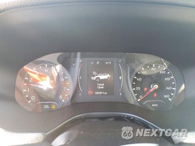 Zdjęcie 9 z 13 samochodu: 2022 JEEP COMPASS LATITUDE VIN:3C4NJDBBXNT124859 - miniatura
