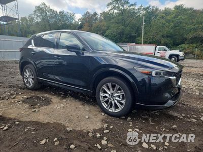 Czwarte zdjęcie samochodu z boku: 2025 MAZDA CX-5 PREMIUM PLUS VIN:JM3KFBEM7S0581246 - miniatura
