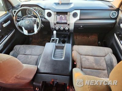 Zdjęcie 8 z 12 samochodu: 2014 TOYOTA TUNDRA SR5 VIN:5TFUW5F11EX377612 - miniatura