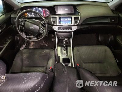 Zdjęcie 8 z 12 samochodu: 2015 HONDA ACCORD SPORT VIN:1HGCR2F56FA208566 - miniatura