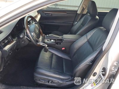 Zdjęcie 7 z 12 samochodu: 2014 LEXUS ES 350 VIN:JTHBK1GG2E2110912 - miniatura