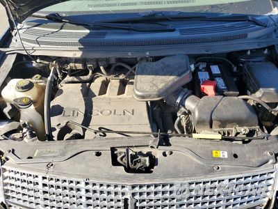 Zdjęcie 12 z 14 samochodu: 2010 LINCOLN MKX VIN:2LMDJ6JC4ABJ28784 - miniatura