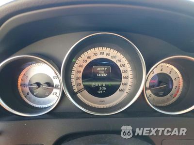 Zdjęcie 9 z 12 samochodu: 2013 MERCEDES-BENZ C 250 VIN:WDDGF4HB0DR242854 - miniatura