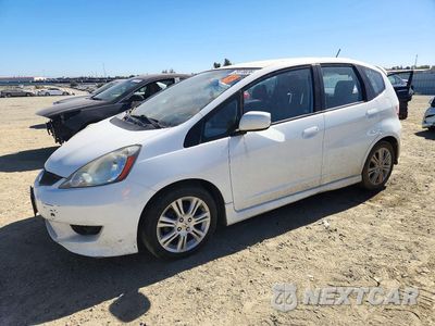 2011 HONDA FIT SPORT JHMGE8H58BS006066 - główne zdjęcie licytacji z USA - miniatura