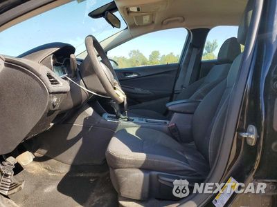 Zdjęcie 7 z 12 samochodu: 2018 CHEVROLET CRUZE LS VIN:1G1BC5SM7J7202722 - miniatura