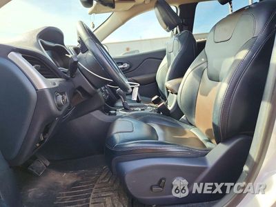 Zdjęcie 7 z 13 samochodu: 2016 JEEP CHEROKEE LIMITED VIN:1C4PJMDS8GW252553 - miniatura