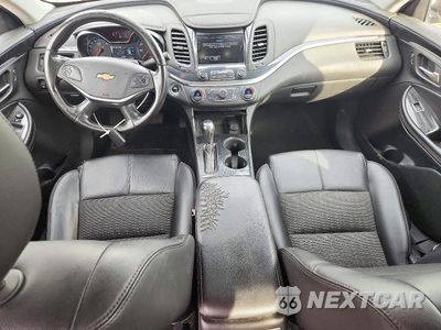 Zdjęcie 8 z 12 samochodu: 2018 CHEVROLET IMPALA LT VIN:2G1105S39J9137320 - miniatura