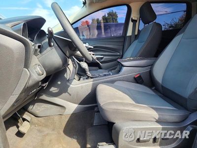Zdjęcie 7 z 13 samochodu: 2018 FORD ESCAPE SE VIN:1FMCU9GD1JUB29370 - miniatura