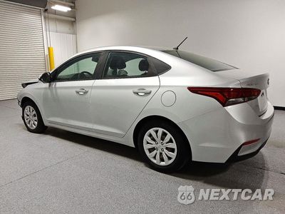 Drugie zdjęcie samochodu z przodu: 2020 HYUNDAI ACCENT SE VIN:3KPC24A6XLE106453 - miniatura