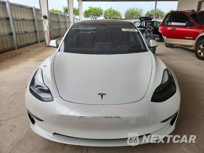 Piąte zdjęcie samochodu w środku: 2022 TESLA MODEL 3 VIN:5YJ3E1EB6NF334072 - miniatura