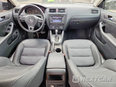 Zdjęcie 8 z 12 samochodu: 2012 VOLKSWAGEN JETTA SE VIN:3VWDP7AJ9CM312023 - miniatura