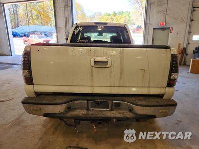 Zdjęcie 6 z 12 samochodu: 2007 GMC SIERRA K2500 HEAVY DUTY VIN:1GTHK23D37F132913 - miniatura
