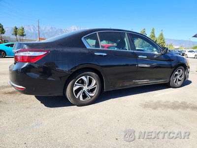 Trzecie zdjęcie samochodu z tyłu: 2017 HONDA ACCORD LX VIN:1HGCR2F34HA288595 - miniatura