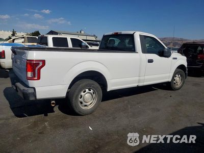 Trzecie zdjęcie samochodu z tyłu: 2015 FORD F150 VIN:1FTMF1C8XFKD51096 - miniatura
