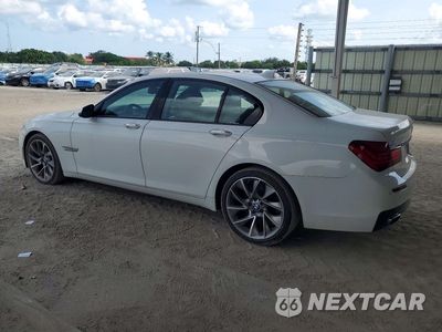 Drugie zdjęcie samochodu z przodu: 2013 BMW 750 I VIN:WBAYA8C58DC996560 - miniatura