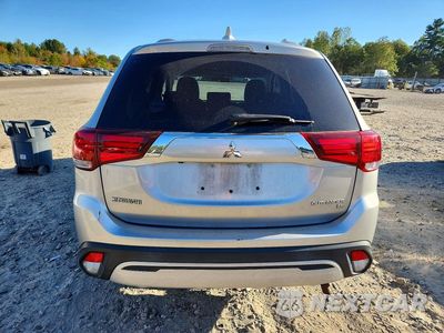 Zdjęcie 6 z 13 samochodu: 2019 MITSUBISHI OUTLANDER SE VIN:JA4AZ3A39KZ044947 - miniatura