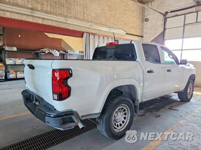 Trzecie zdjęcie samochodu z tyłu: 2026 CHEVROLET COLORADO VIN:1GCPSBEK0T1153488 - miniatura
