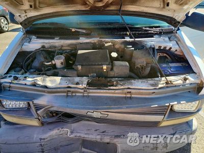 Zdjęcie 11 z 12 samochodu: 2005 CHEVROLET ASTRO VIN:1GCDM19XX5B118662 - miniatura